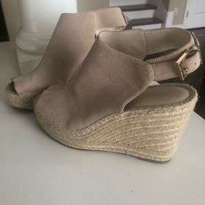Kenneth Cole Suede wedges